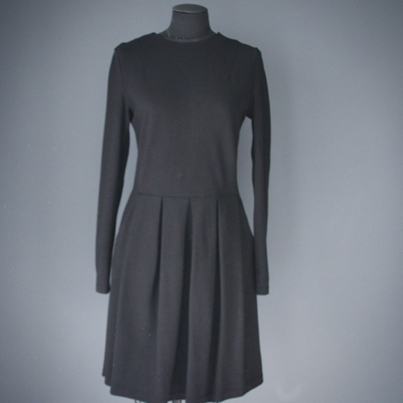 Black elegant dress with pockets - Picture 1 of 2